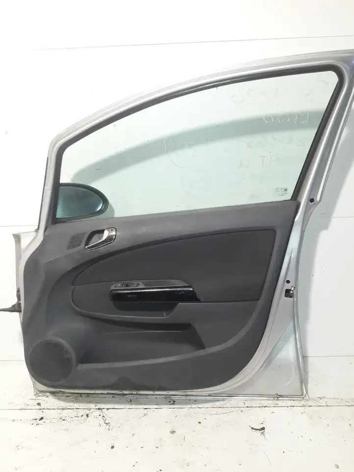 Opel Corsa D (2006 - 2010) Дверь — фото 2