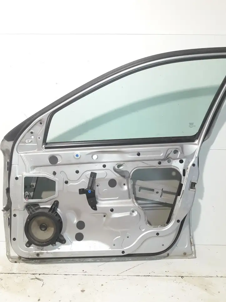 Volvo S60 (2000 - 2004) Дверь — фото 2