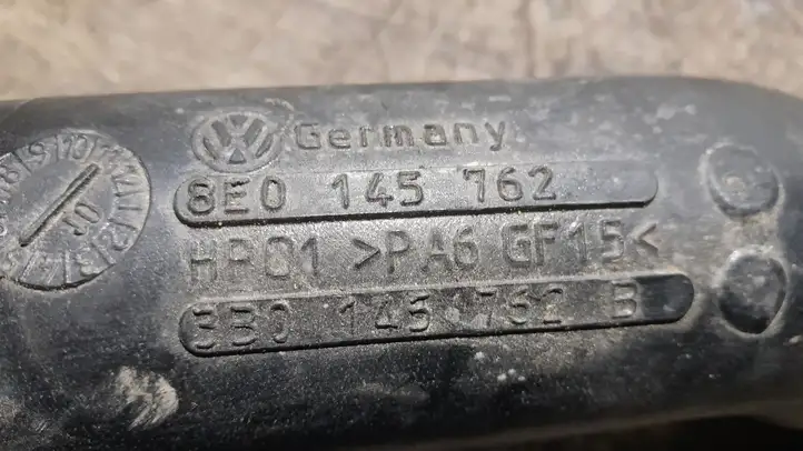 Volkswagen PASSAT B5.5 (2001 - 2005) 8E0145762 Трубки интеркулера / Шланги интеркулера — фото 3