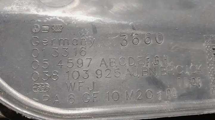 Audi A3/S3 8L (2000 - 2003) 038103925 Крышка двигателя декоративная — фото 3