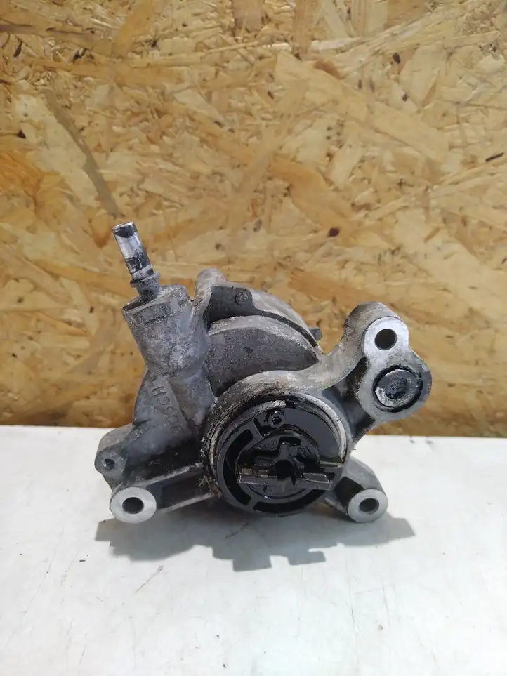 Ford Mondeo MK IV (2007 - 2014) D1651A1707P Вакуумный насос — фото 2