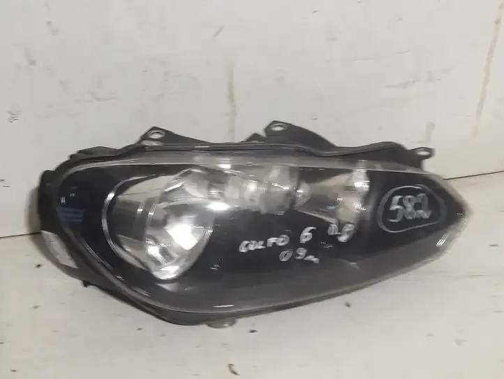 Volkswagen Golf VI (2009 - 2013) Передняя фара — фото 1