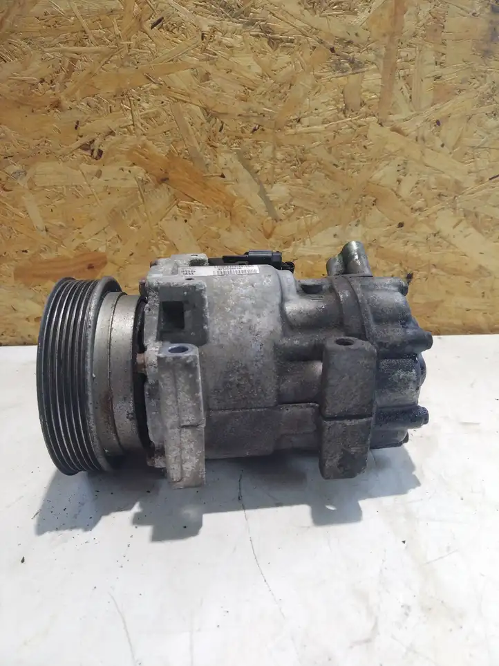 Nissan Qashqai (2010 - 2013) 926009865R Компрессор (насос) кондиционера воздуха — фото 2