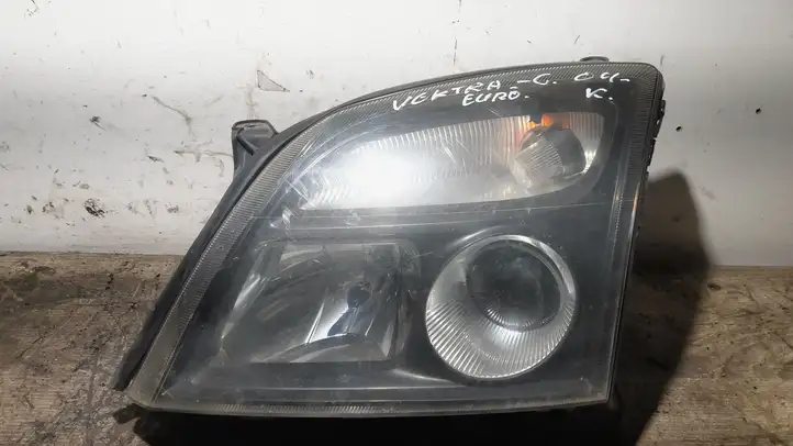 Opel Vectra C (2002 - 2005) 15588700 Передняя фара — фото 1