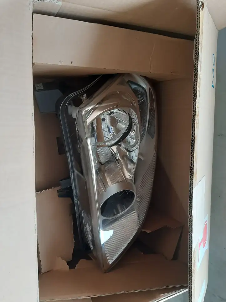 Nissan Qashqai (2006 - 2010) 26010JD95A Передняя фара — фото 4