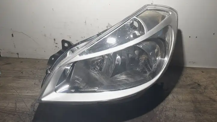Renault Clio III (2005 - 2012) 7701061071 Передняя фара — фото 1
