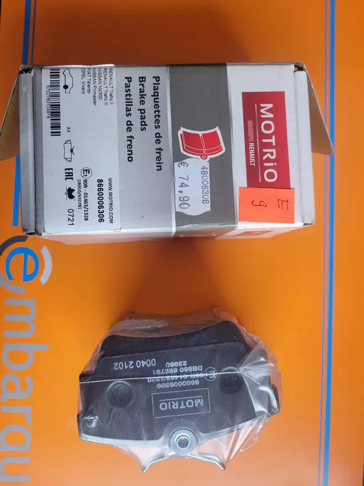 Renault Trafic II (X83) (2002 - 2014) 8660006306 Задние тормозные колодки — фото 4
