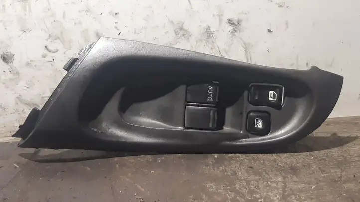 Nissan Almera (2000 - 2006) 80961BM500 Блок кнопок стеклоподъемников — фото 1