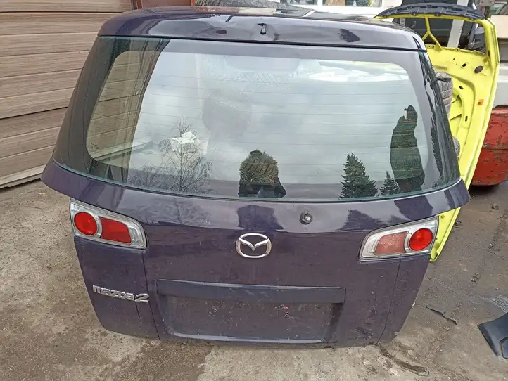 Mazda 2 (2003 - 2007) Крышка багажника — фото 1