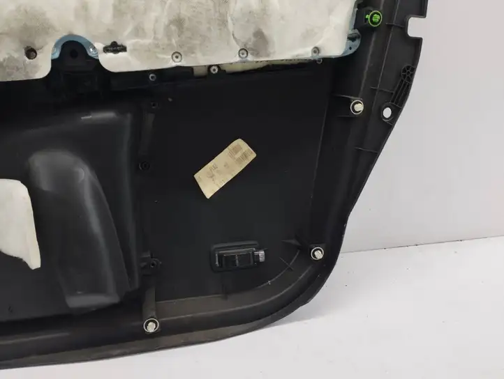 Toyota Avensis T270 (2012 - 2015) 6762905050 Обшивка передней двери — фото 7