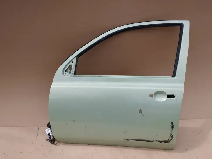 Nissan Micra (2003 - 2007) Дверь — фото 1