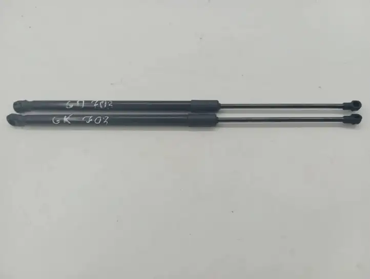 Seat Arona (2017 - ) 6F9827550 Амортизатор крышки багажника — фото 1