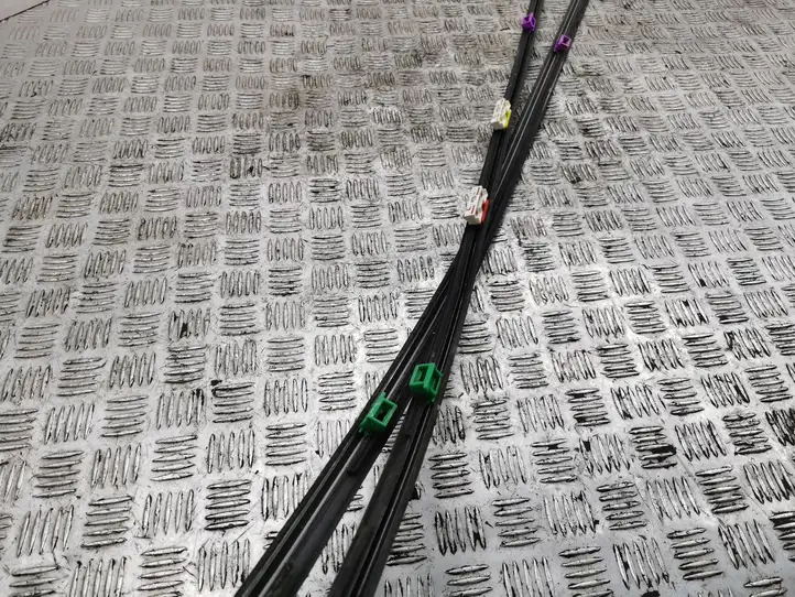 Honda CR-V (2012 - 2016) Молдинг крыши — фото 8