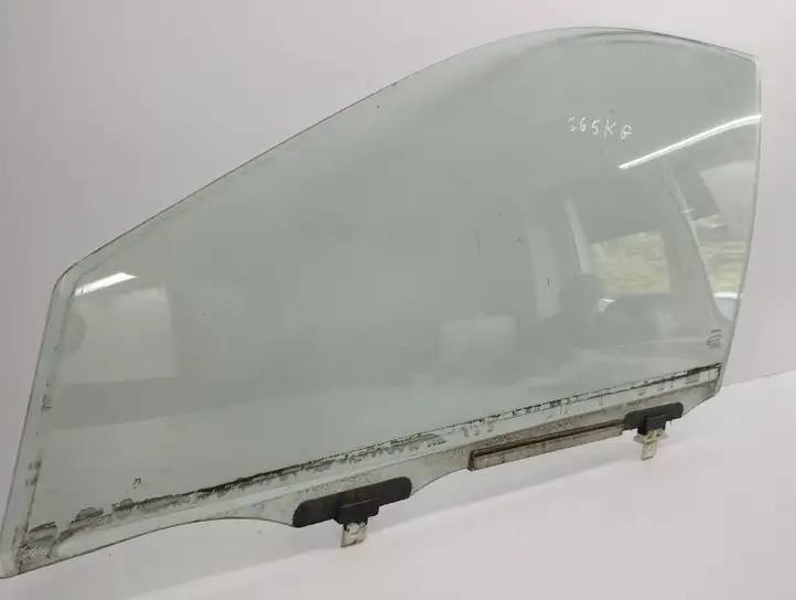 Toyota Corolla E120 E130 (2004 - 2007) 43R007951 Стекло передней двери — фото 4