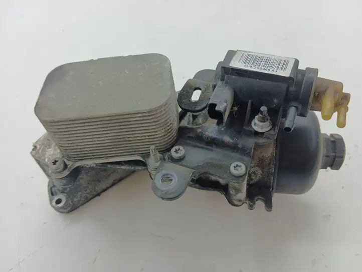 Ford Focus (2011 - 2015) 9687911280 Кронштейн масляного фильтра — фото 1
