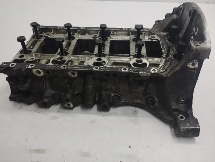 Ford C-MAX II (2010 - 2015) 9685737310 Крышка коленчатого вала — фото 5