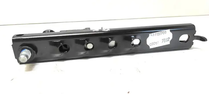 Land Rover Discovery 3 - LR3 (2004 - 2009) 532092200A Регулятор ремня безопасности — фото 3