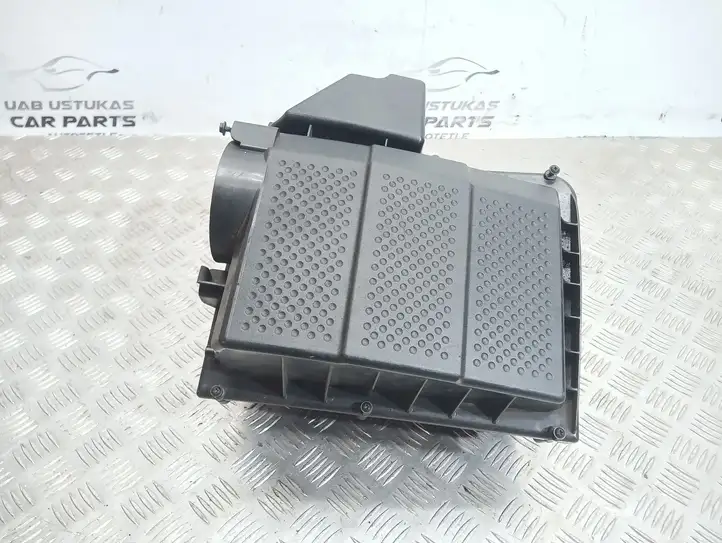 Land Rover Discovery 3 - LR3 (2004 - 2009) PHB000498 Корпус воздушного фильтра — фото 2