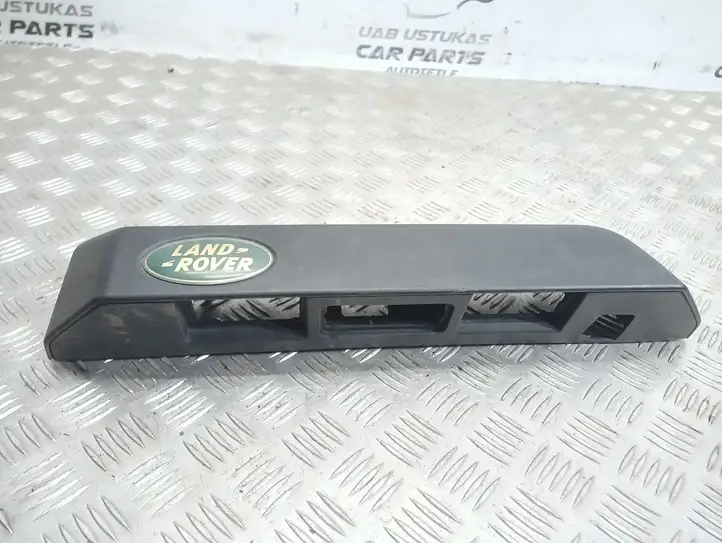 Land Rover Discovery 3 - LR3 (2004 - 2009) AH22431E76A Подсветка номера — фото 2