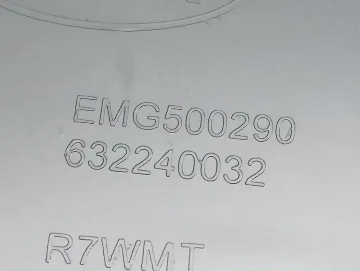 Land Rover Discovery 3 - LR3 (2004 - 2009) EMG500290 Нижняя обшивка стойки B — фото 3