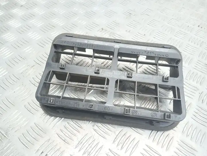 Subaru Forester SH (2008 - 2013) 72651AG030 Вентиляционная решетка кузова — фото 2