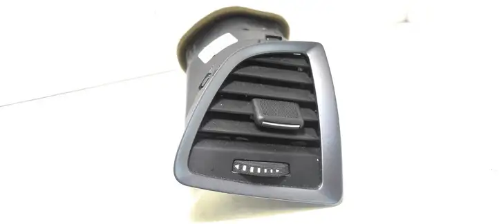 Opel Astra J (2009 - 2012) 13417597 Боковой воздушный дефлектор — фото 1
