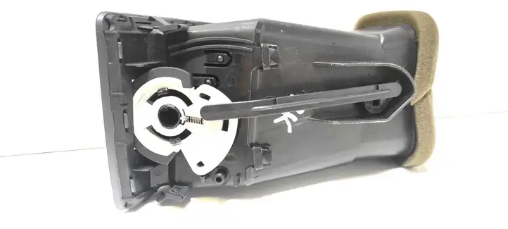 Opel Astra J (2009 - 2012) 13417597 Боковой воздушный дефлектор — фото 5