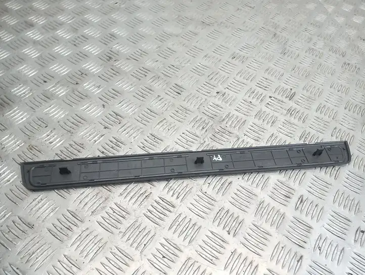 Subaru Forester SH (2008 - 2013) 94060FG070 Внутренняя отделка переднего порога — фото 2