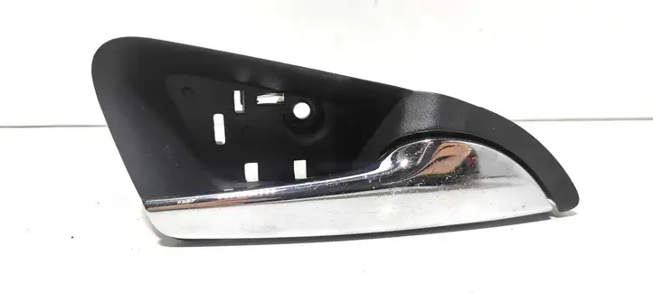 Opel Astra J (2009 - 2012) 13577262 Внутренняя ручка двери — фото 1