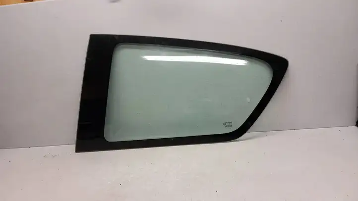 Toyota Aygo AB10 (2005 - 2008) Стекло задней двери — фото 1