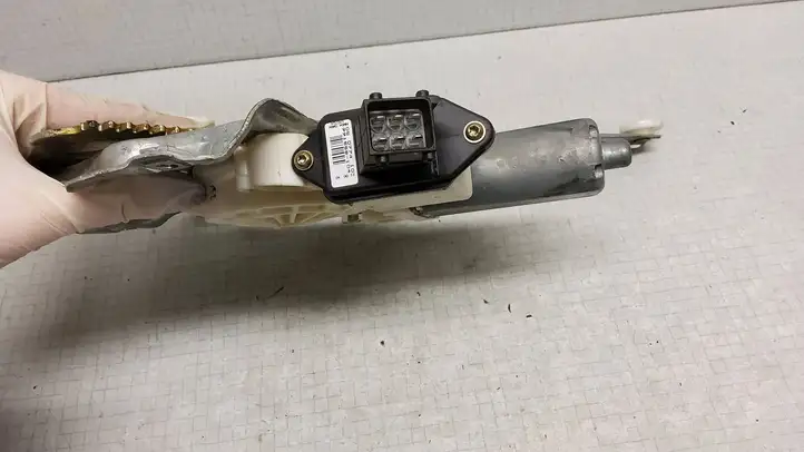 Toyota Corolla E120 E130 (2004 - 2007) 0130822032 Механический стеклоподъемник задней двери — фото 6