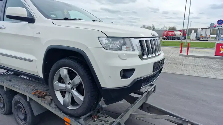 Jeep Grand Cherokee (2010 - 2021) Комплект передней части — фото 3