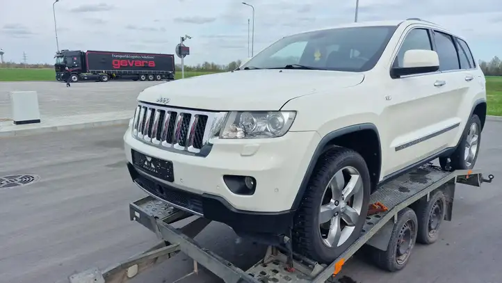 Jeep Grand Cherokee (2010 - 2021) Комплект передней части — фото 5
