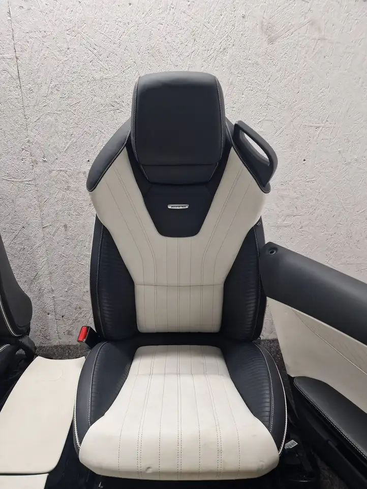 Mercedes-Benz AMG GT 4 x290 w290 (2018 - ) Комплект салона — фото 9