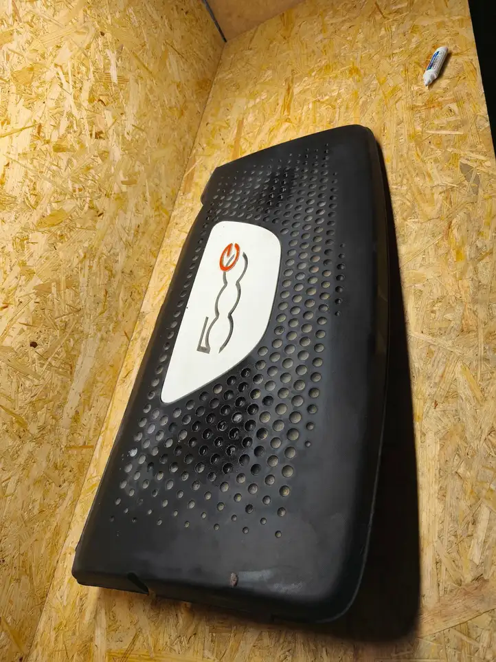 Fiat 500E (2013 - 2019) Накладка капота — фото 3