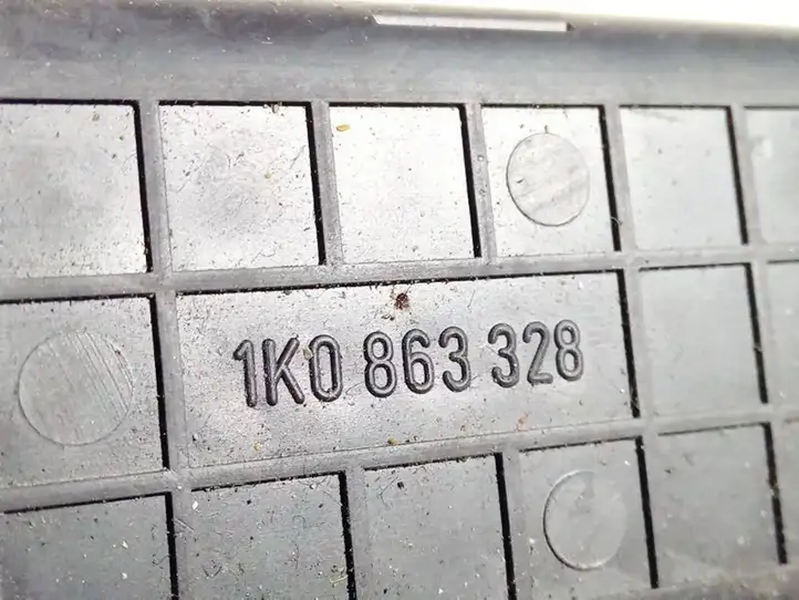 Volkswagen Golf V (2003 - 2009) 1k0863328 Прочие детали салона — фото 3