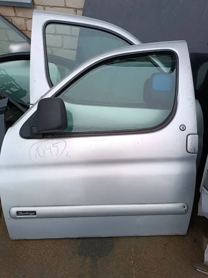 Citroen Berlingo (1996 - 2002) Дверь — фото 1