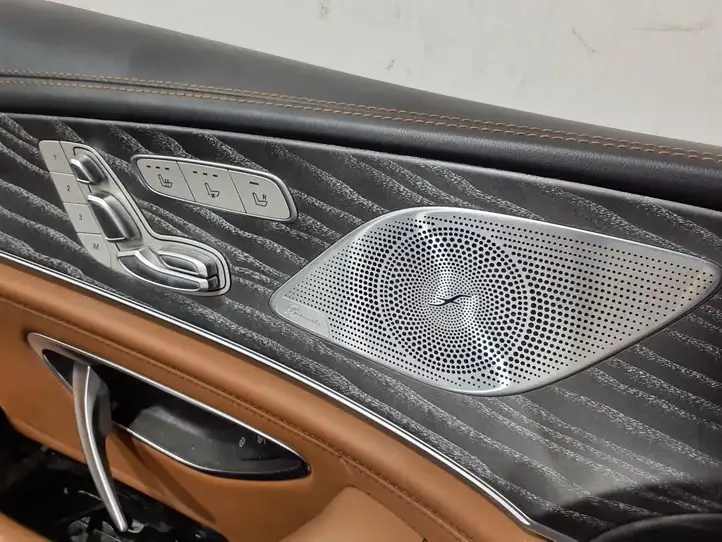 Mercedes-Benz AMG GT 4 x290 w290 (2018 - ) Комплект салона — фото 2