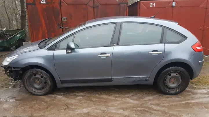 Citroen C4 (2004 - 2008) TRIPLEX Стекло передней двери — фото 1