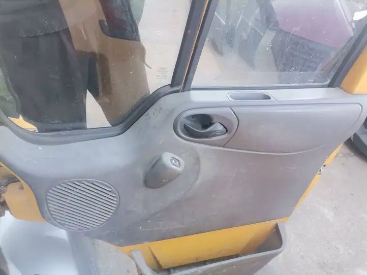 Ford Transit (1995 - 2000) Дверь — фото 3