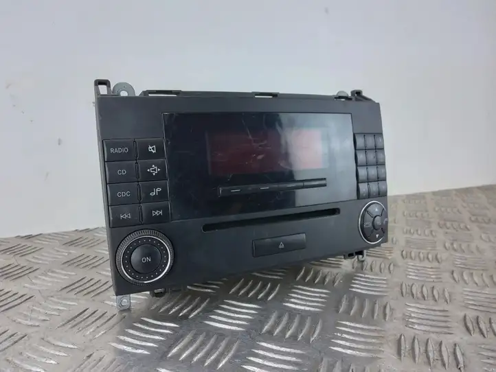 Mercedes-Benz Sprinter W906 (2006 - 2018) A1698700689 Магнитола / мультимедийная система — фото 4