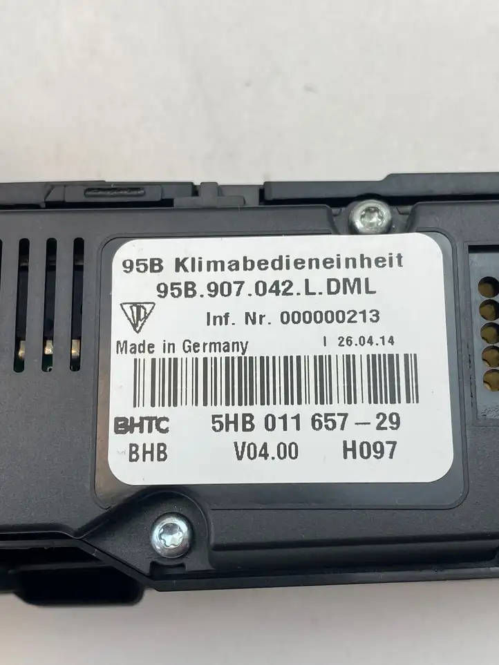 Porsche Macan (95B) (2014 - 2018) 95B907042L Блок кнопок на панели — фото 2