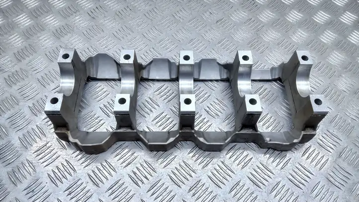 Ford Fusion II (2013 - ) Крышка коленчатого вала — фото 1