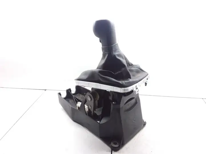 Opel Astra H (2004 - 2009) 055351706 Рычаг переключения передач — фото 1