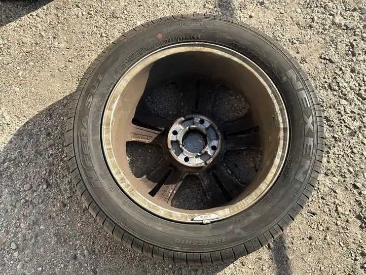 Peugeot 208 (2012 - 2015) 9673773677 Легкосплавный колесный диск R16 — фото 3