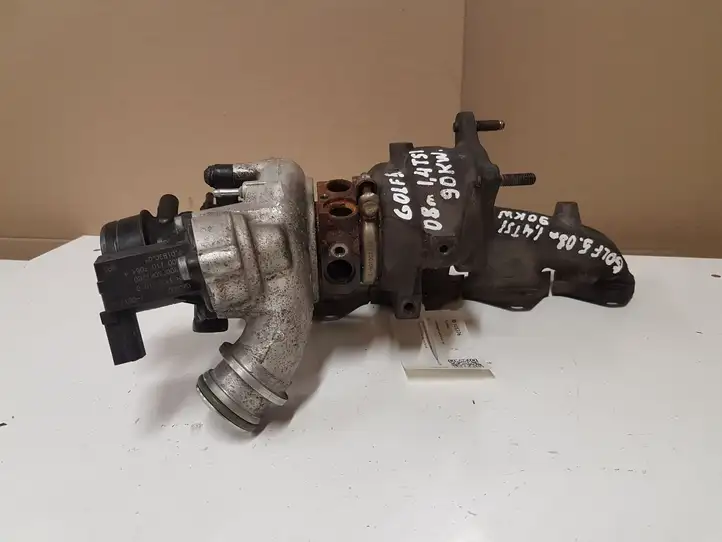 Volkswagen Golf V (2003 - 2009)  4937301001 Турбина