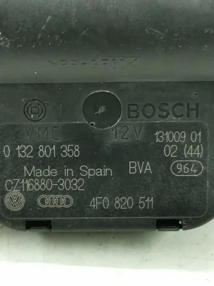 Audi A6 S6 C6 4F (2008 - 2011) 4F0820511 Двигатель задвижки потока воздуха — фото 3