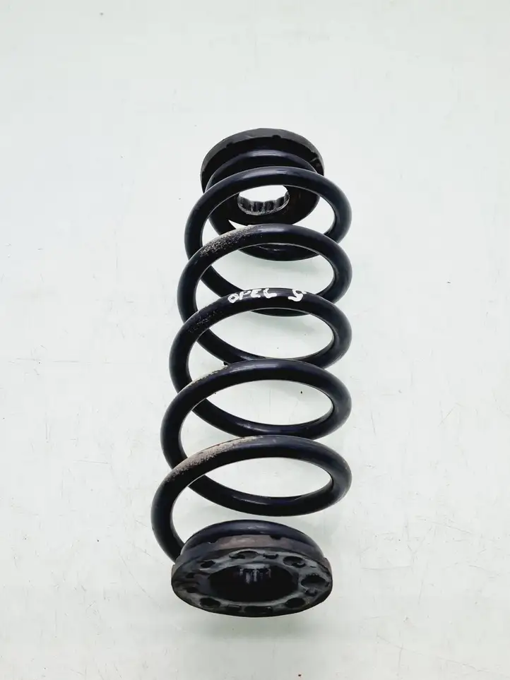 Opel Astra   39112567 Пружина