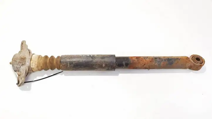 Volkswagen Jetta V (2005 - 2010)   Задний амортизатор с пружиной