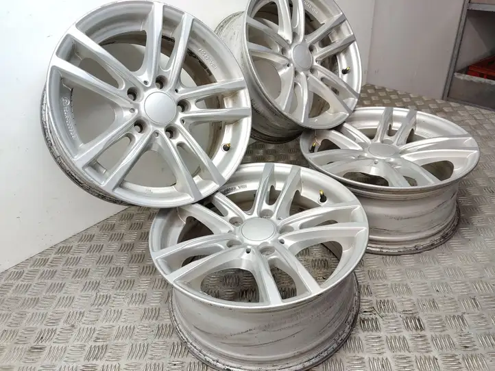 BMW 3 F30 F35 F31 (2012 - 2018) Легкосплавный колесный диск R16 — фото 4